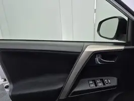 2014  Toyota Rav4 - Image 18