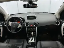 2009  Renault Koleos - Image 40