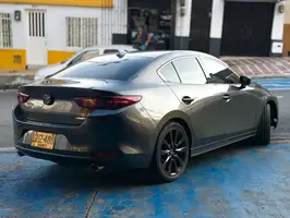 2021  Mazda 3 - Image 17