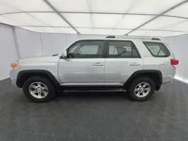 2011  Toyota 4Runner - Image 12