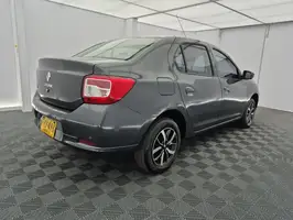 2019  Renault Logan - Image 17