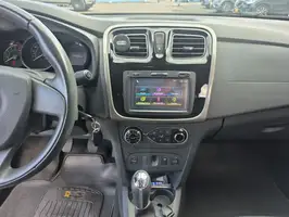 2019  Renault Logan - Image 23