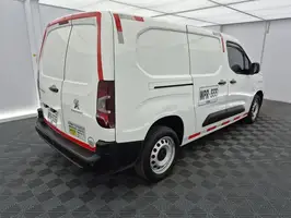 2020  Peugeot Unknown - Image 17