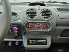 2013  Renault Twingo - Image 45