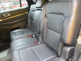 2019  Ford Explorer - Image 15