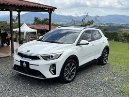 2022  Kia Stonic - Image 8