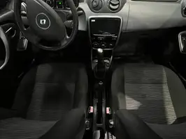 2015  Renault Logan - Image 12