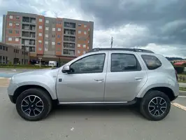 2017  Renault Duster - Image 6