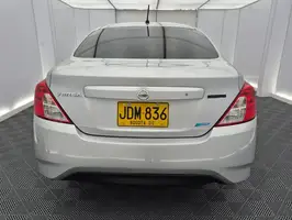 2017  Nissan Versa - Image 12