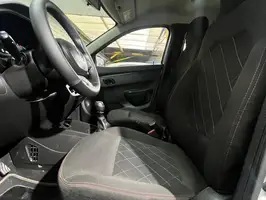 2024  Renault Kwid - Image 40