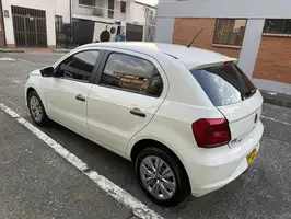 2020  Volkswagen Gol - Image 11