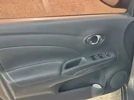 2017  Nissan Versa - Image 38