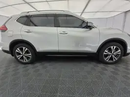 2019  Nissan X - Image 37