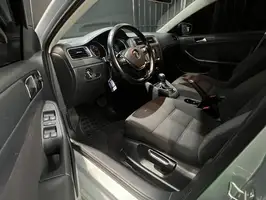 2016  Volkswagen Jetta - Image 18