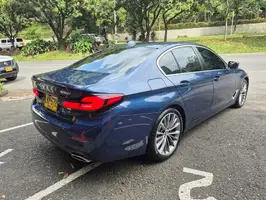 2022  Bmw Serie - Image 14