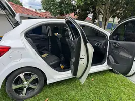 2017  Chevrolet Onix - Image 12