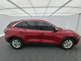 2021  Ford Escape - Image 15