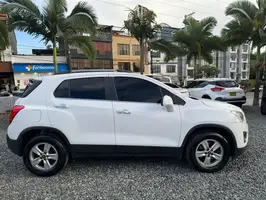 2014  Chevrolet Tracker - Image 10