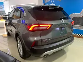 2025  Ford Escape - Image 22