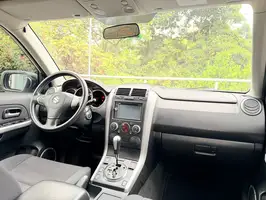 2017  Suzuki Grand - Image 14