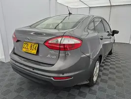 2014  Ford Fiesta - Image 17