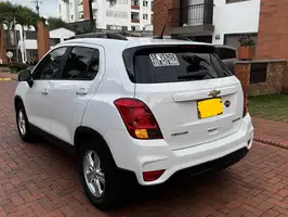 2019  Chevrolet Tracker - Image 8