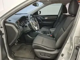 2019  Nissan X - Image 41