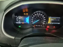 2017  Ford Edge - Image 24