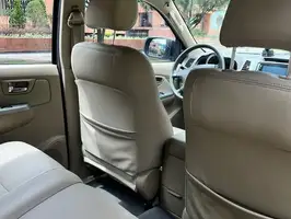 2010  Toyota Fortuner - Image 37