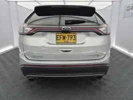 2017  Ford Edge - Image 36
