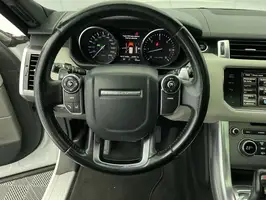 2014  Land Rover Unknown - Image 21