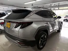 2026  Hyundai Tucson - Image 9