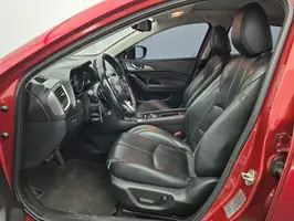 2019  Mazda 3 - Image 18
