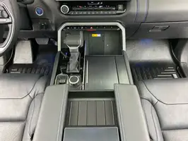 2024  Toyota Sequoia - Image 25