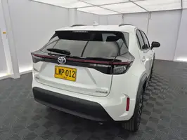 2023  Toyota Yaris - Image 17