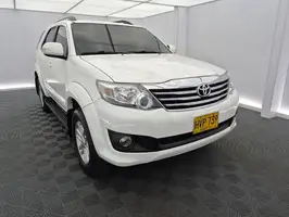 2014  Toyota Fortuner - Image 8