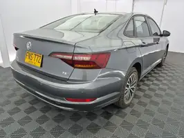 2019  Volkswagen Jetta - Image 15