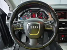 2009  Audi Q7 - Image 23