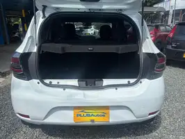 2023  Renault Sandero - Image 13