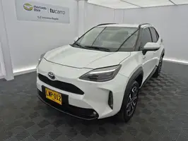 2023  Toyota Yaris - Image 11
