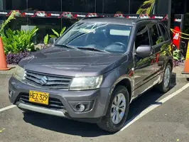 2014  Suzuki Grand - Image 16