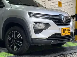 2025  Renault Kwid - Image 11