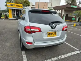 2012  Renault Koleos - Image 12