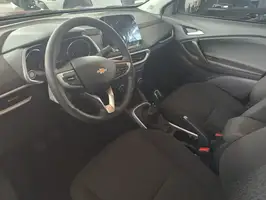 2025  Chevrolet Tracker - Image 12