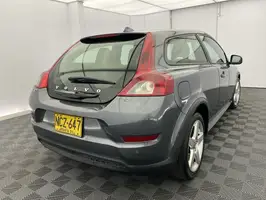 2013  Volvo Unknown - Image 16