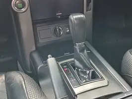 2013  Toyota Land - Image 24