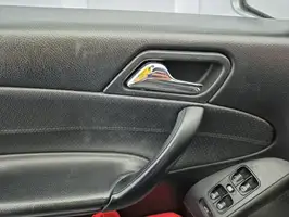 2005  Mercedes Unknown - Image 18