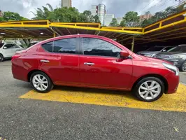 2019  Nissan Versa - Image 15