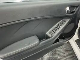 2015  Kia Cerato - Image 47