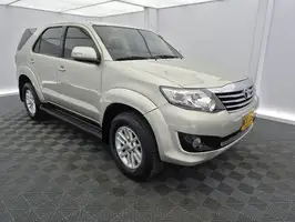 2012  Toyota Fortuner - Image 18